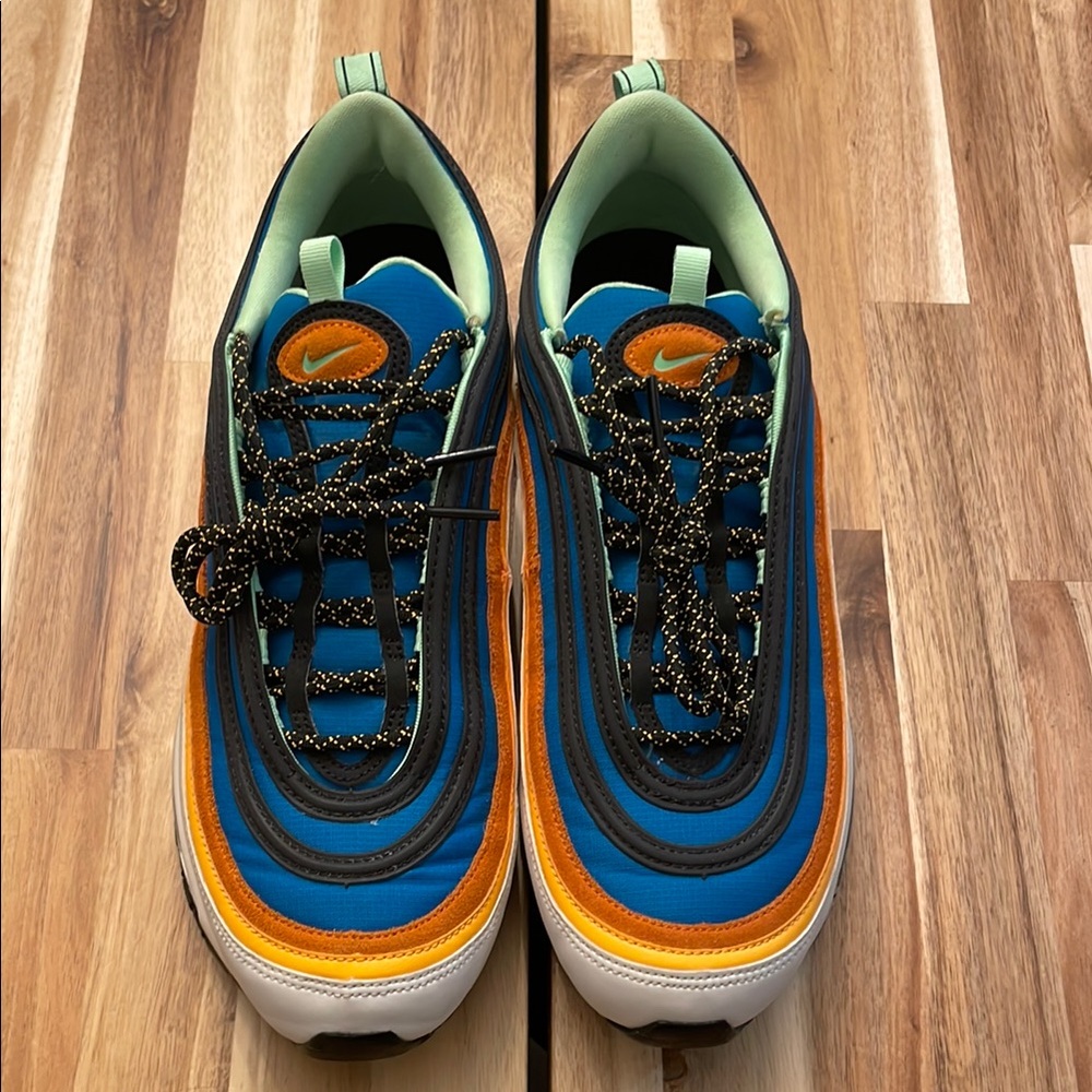 Nike Retro Dunk High CMFT size 10.5